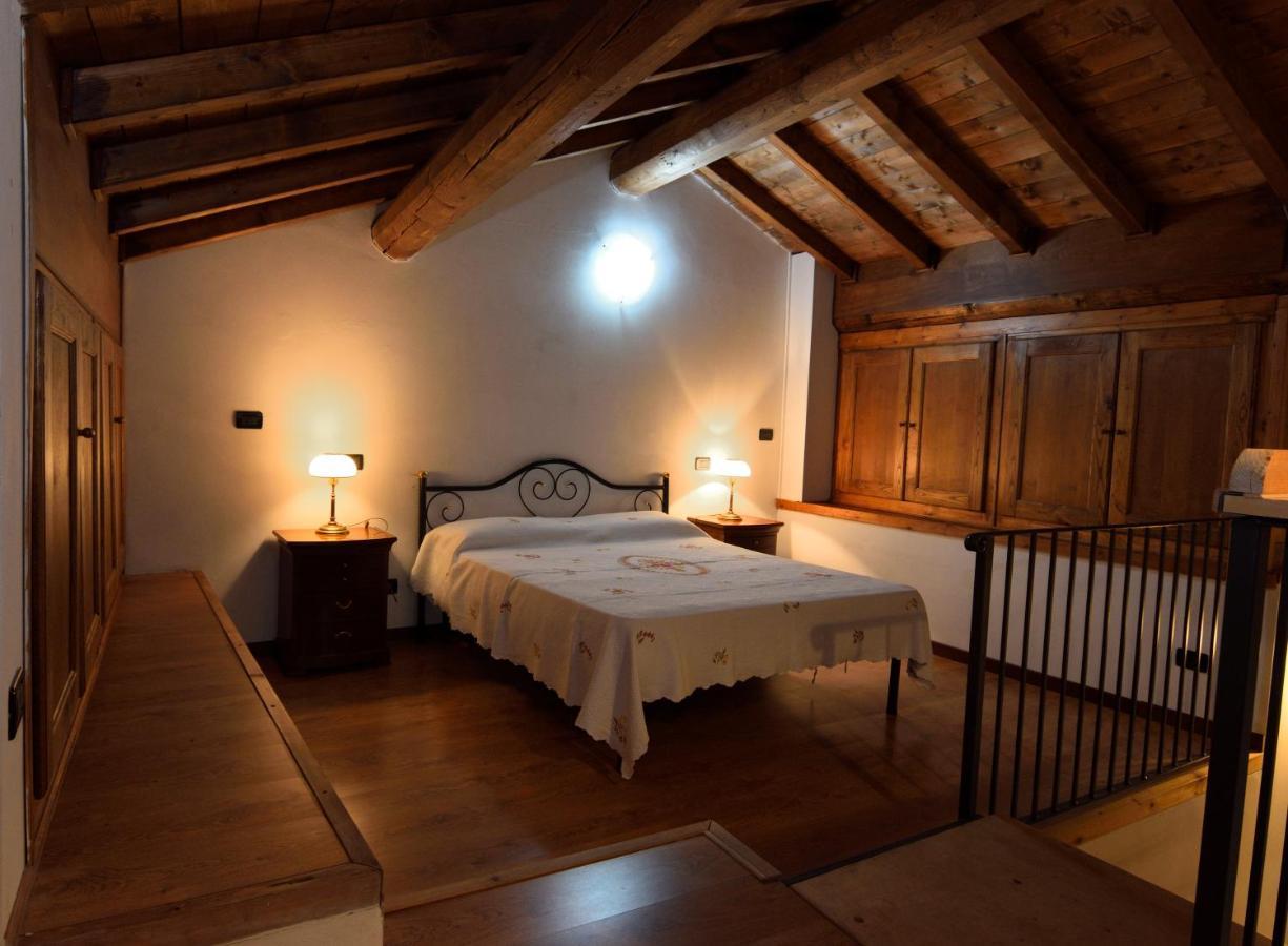 B&B Il Borgo Fiorito Lerma Bagian luar foto