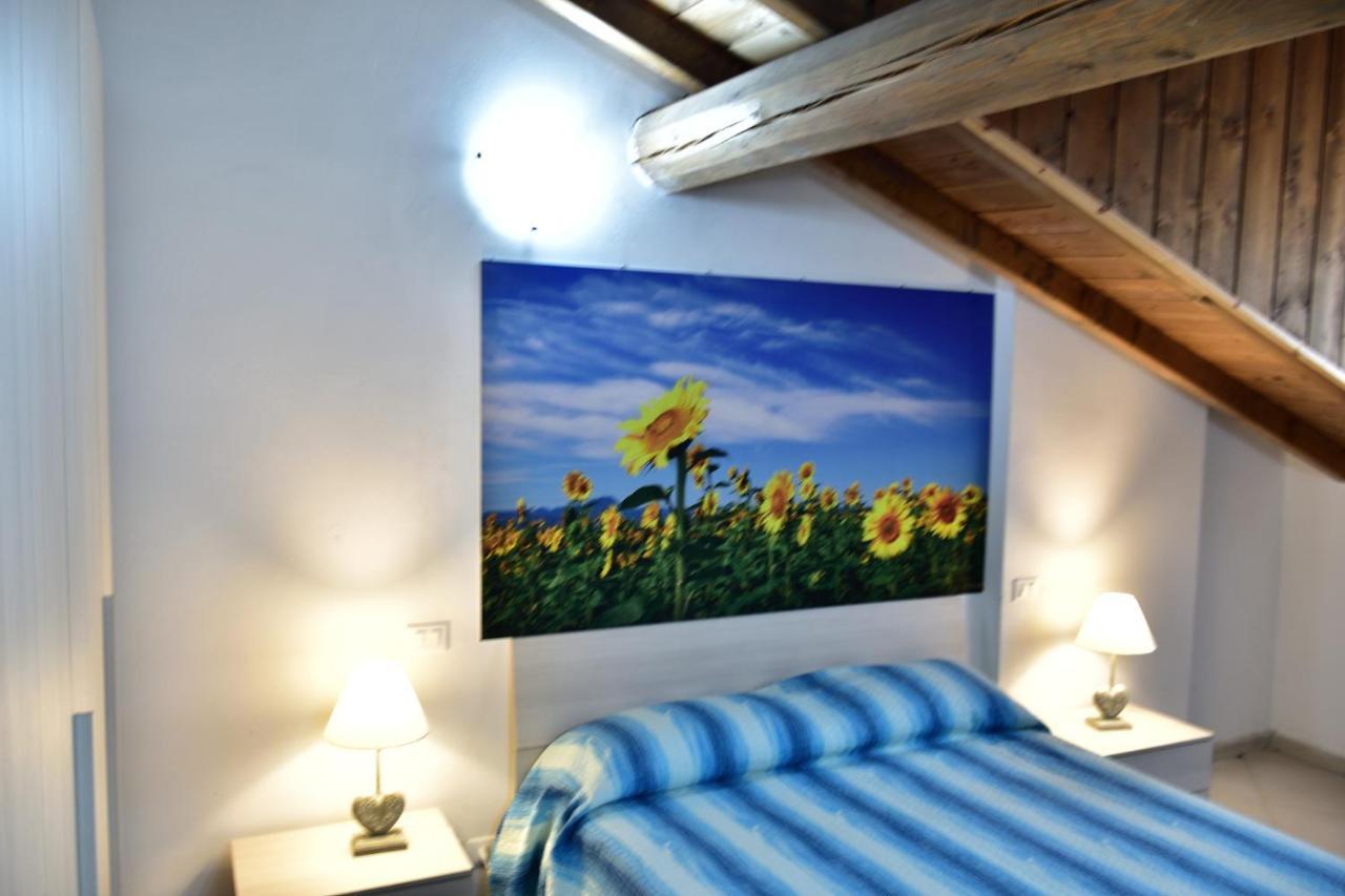 B&B Il Borgo Fiorito Lerma Bagian luar foto